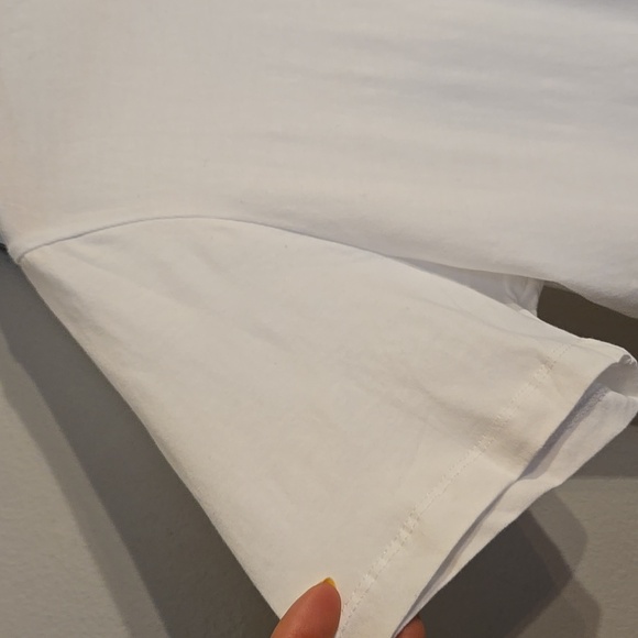 Birddogs Cotton Soft Shortsleeve White T-Shirt with Logo Paisley Bird NWOT - Picture 3 of 6